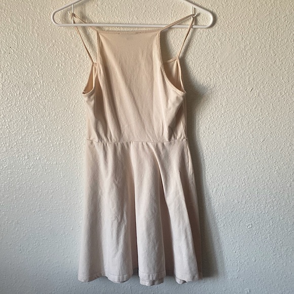 F21 • Light Pink Mini Dress 💓 - Picture 3 of 5